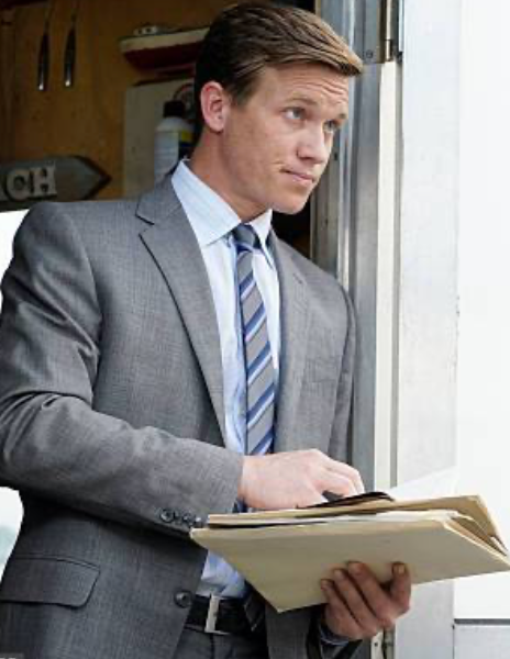 SHADES OF BLUE: Stahl's Designer Striped HERO Tie