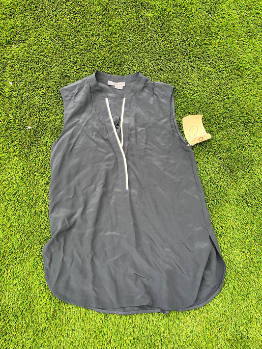 30 Rock: Liz Lemon's Vince Shirt (XS)