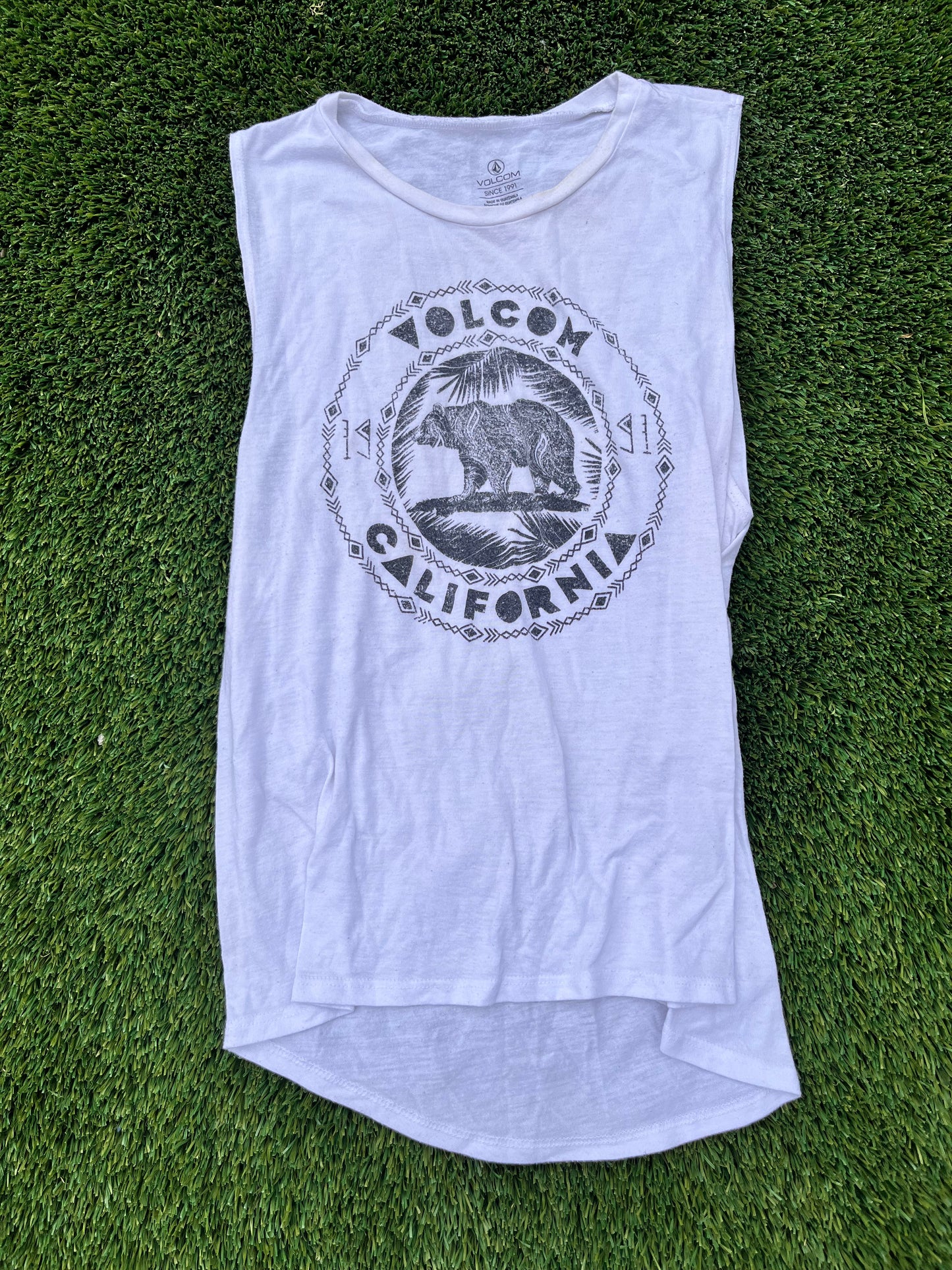NEW GIRL: CeCe Volcom Sleeveless T-Shirt