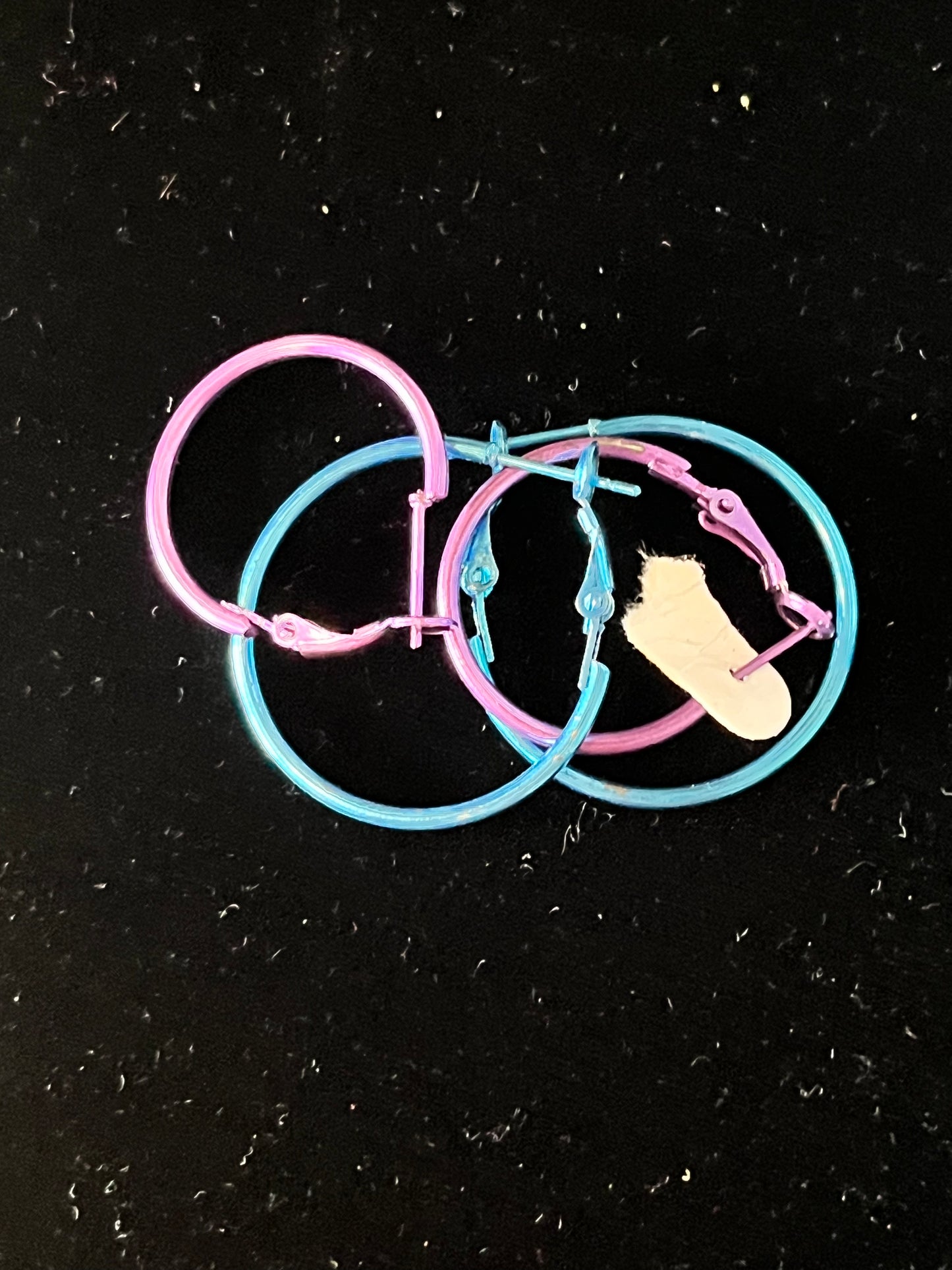 NEW GIRL: Cece's Color Hoop Earrings Set