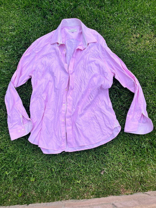 VEEP:  Richard's Episode Used TED BAKER Pink Button Down Shirt (17)