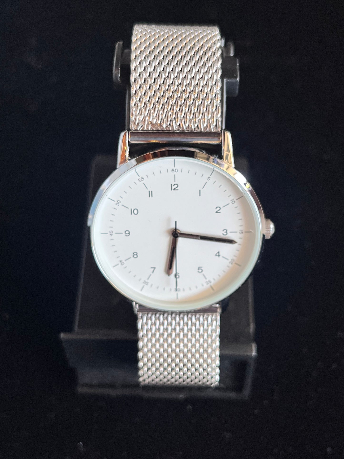 WRATH OF MAN: Agent Oakley’s Autograph Silver Watch