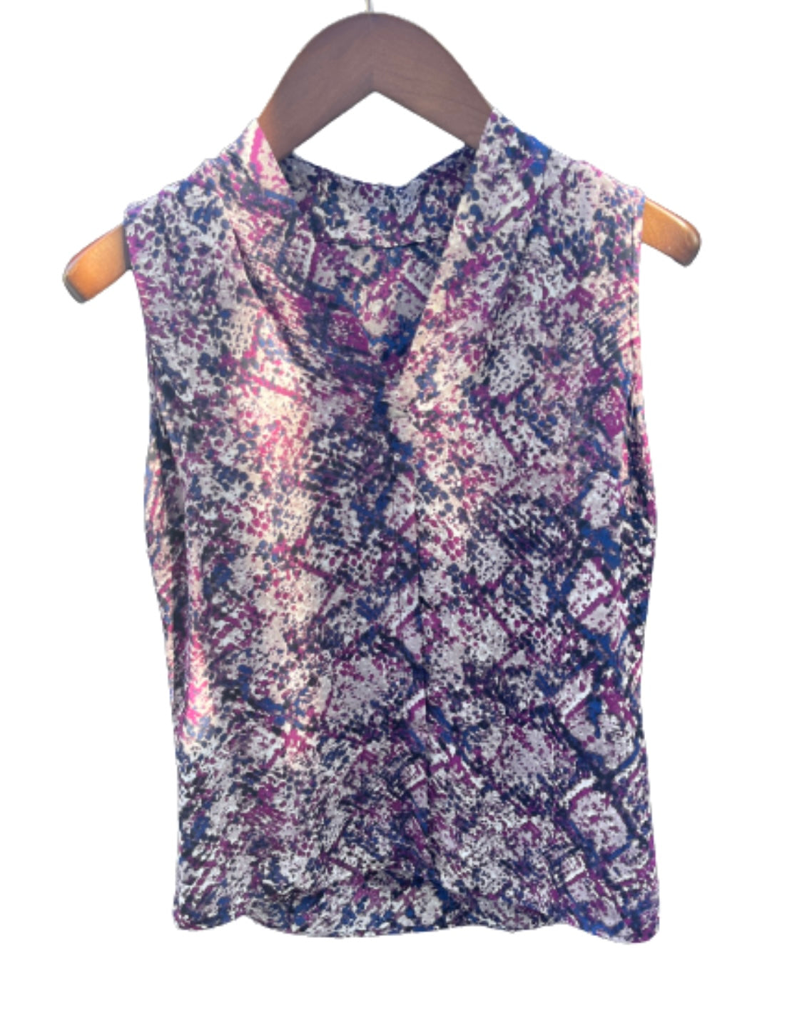 BONES: Dr Brennan's Series Worn Shirt Collection