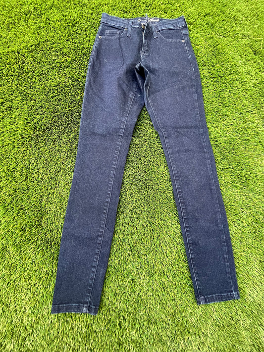 30 Rock: Jenna’s Universal Thread Denim Jeans (26)