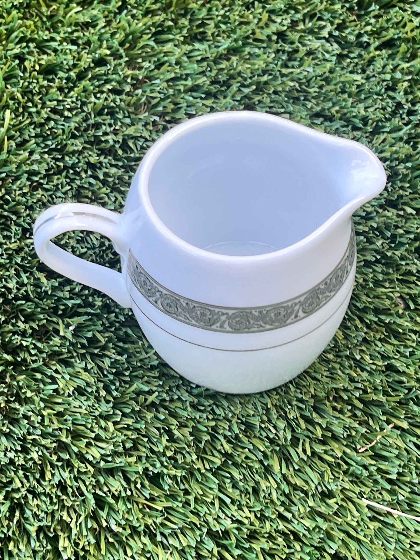 MAD MEN: Betty's Mid-Century Crown Italian design Milk Server