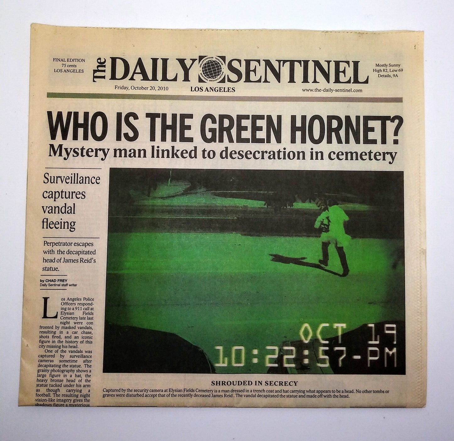 The Green Hornet: Daily Sentinel Newspaper "WHO IS THE GREEN HORNET?"