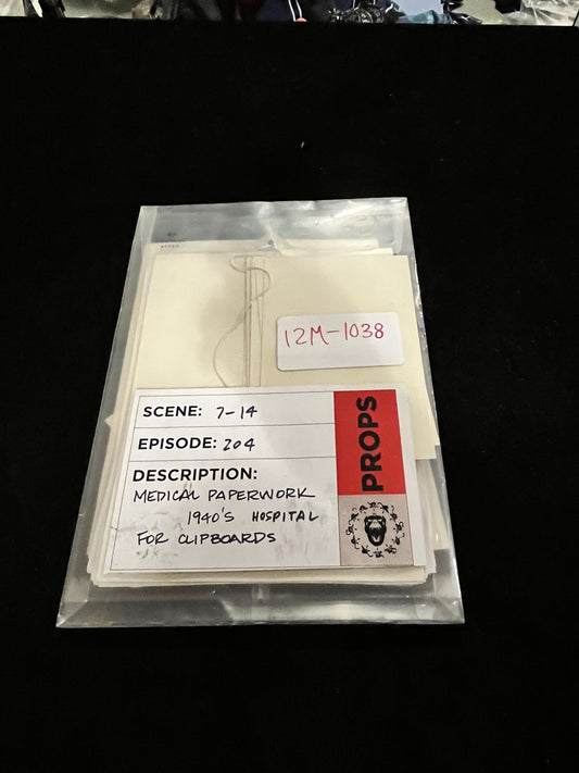 12 MONKEYS: HERO Prop from Episode 204 Sc 7 - 10