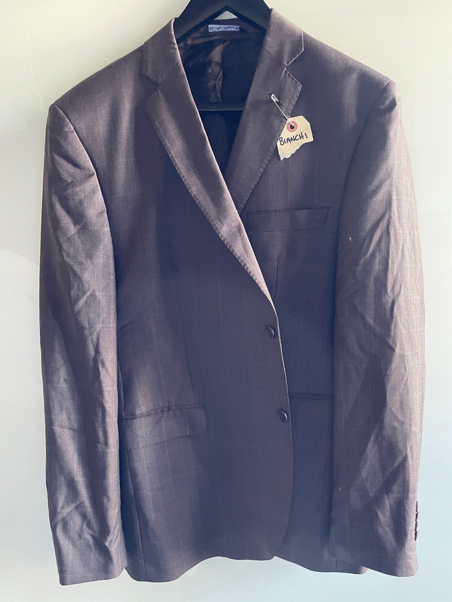 SHADES OF BLUE: Bianchi's HERO Sacks Fifth Avenue Sport Coat (44R)