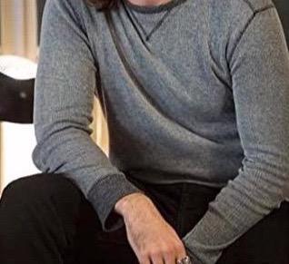 SILICON VALLEY: Gilfoyle's Grey BDG Crewneck Shirt (M)