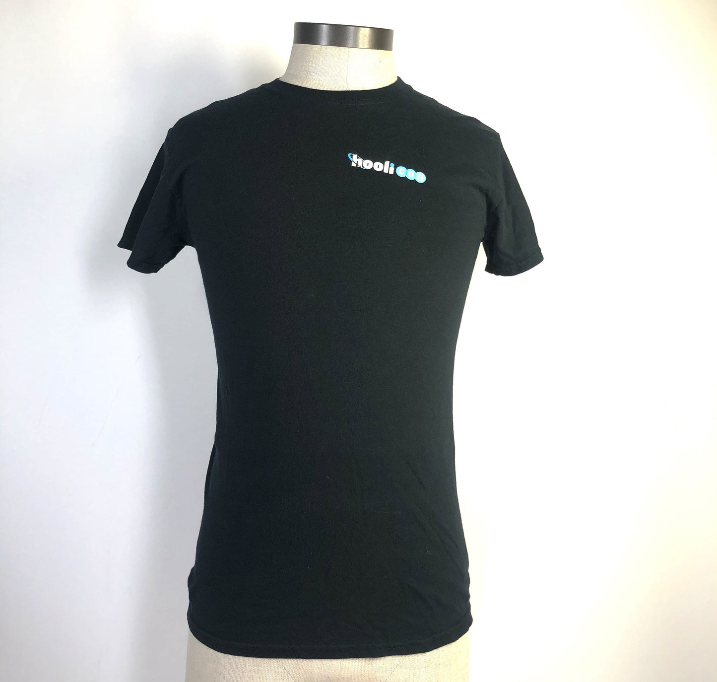 SILICON VALLEY: Black HooliCon Event Staff Shirt