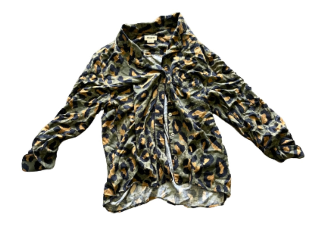 NEW GIRL: Winston’s Zadig and Voltaire Short Sleeve Button Down Shirt (M)