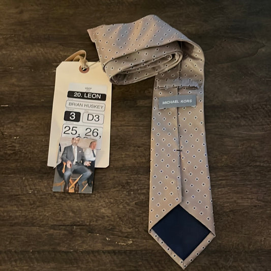 VEEP: Leon's MICHAEL KORS Necktie and Show tag