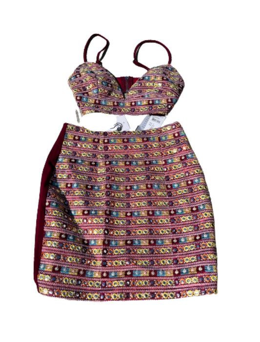 Royal Pains: Divya's Urban Outfitters Top and Bottom (4/6)