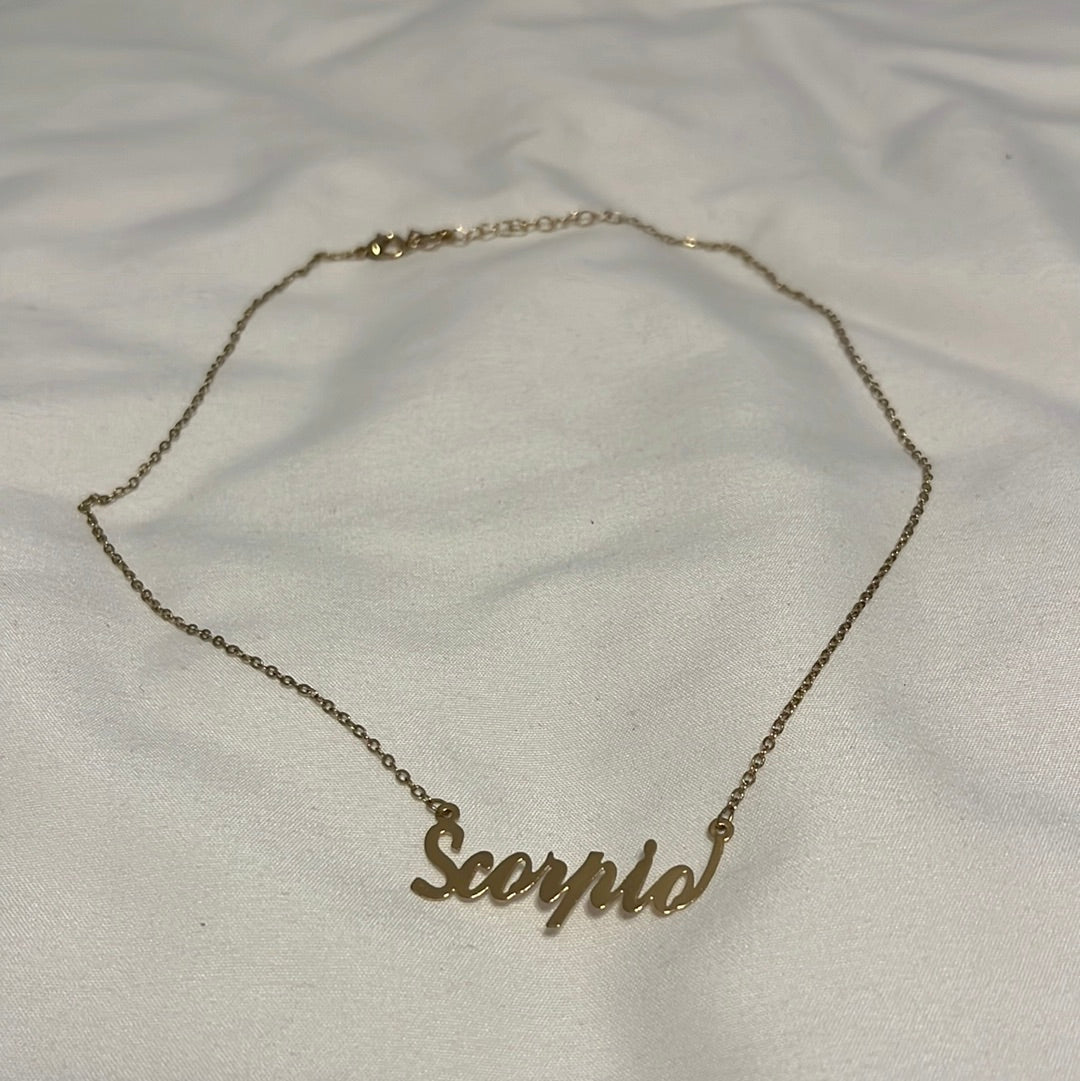 BALLERS: Amber's Scorpio Necklace