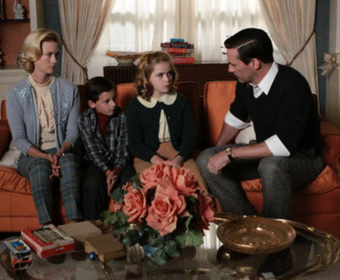 MAD MEN: The Drapers’ Home Decor Silver Serving Plate