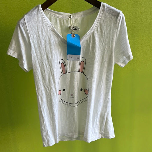 VEEP: Sue's “no bunny loves you like I do” White T-shirt