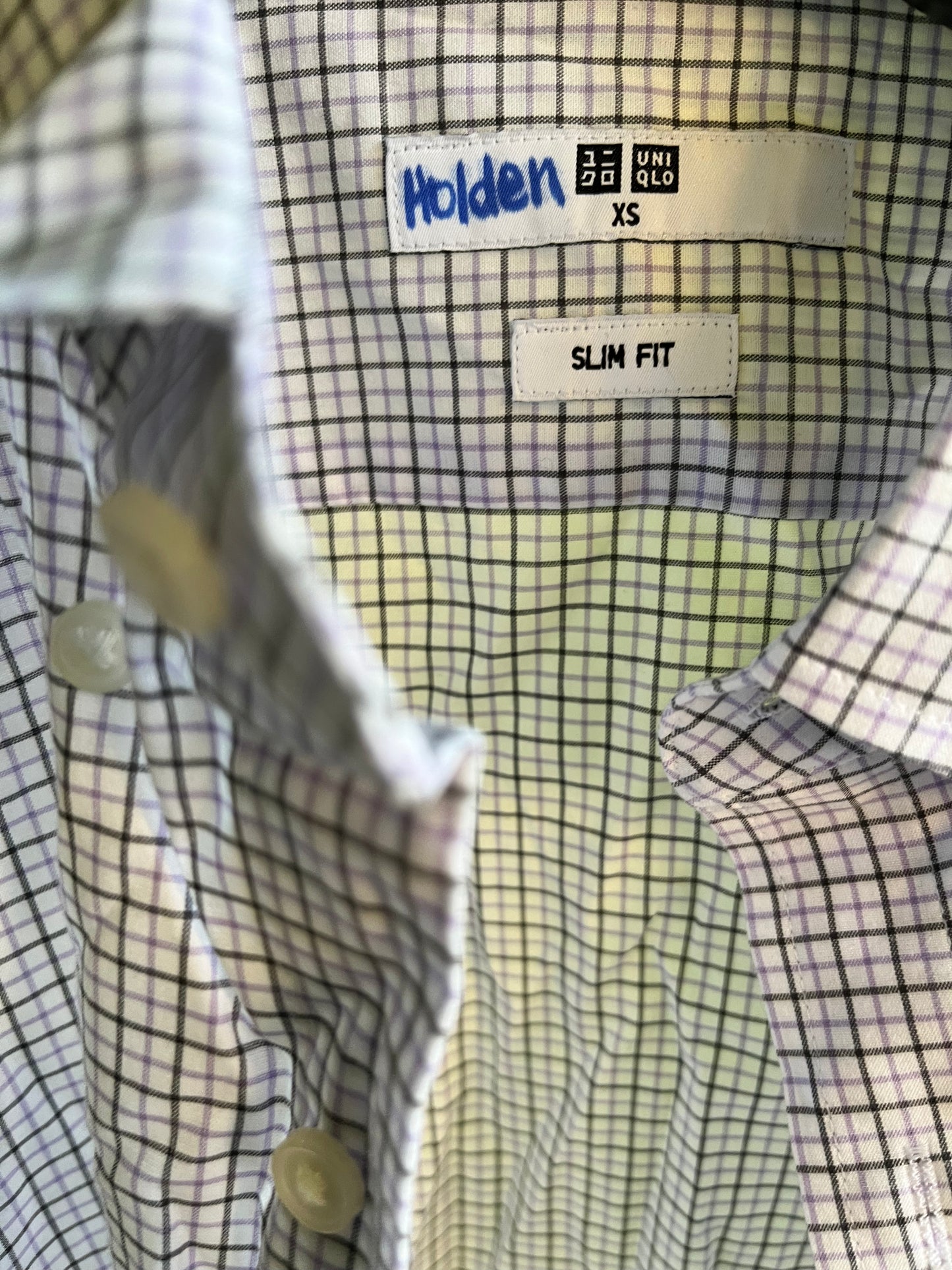 SILICON VALLEY: Holden’s HERO UNIQLO Button Shirt (S)