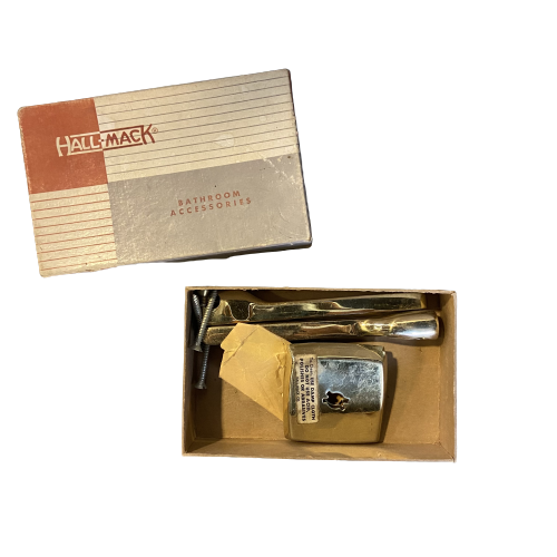 Mad Men: Betty's Vintage Toilet Paper Holder