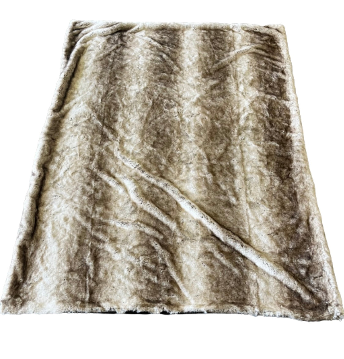 THE GENTLEMEN: Raymond’s Blanket and Fur From Outside