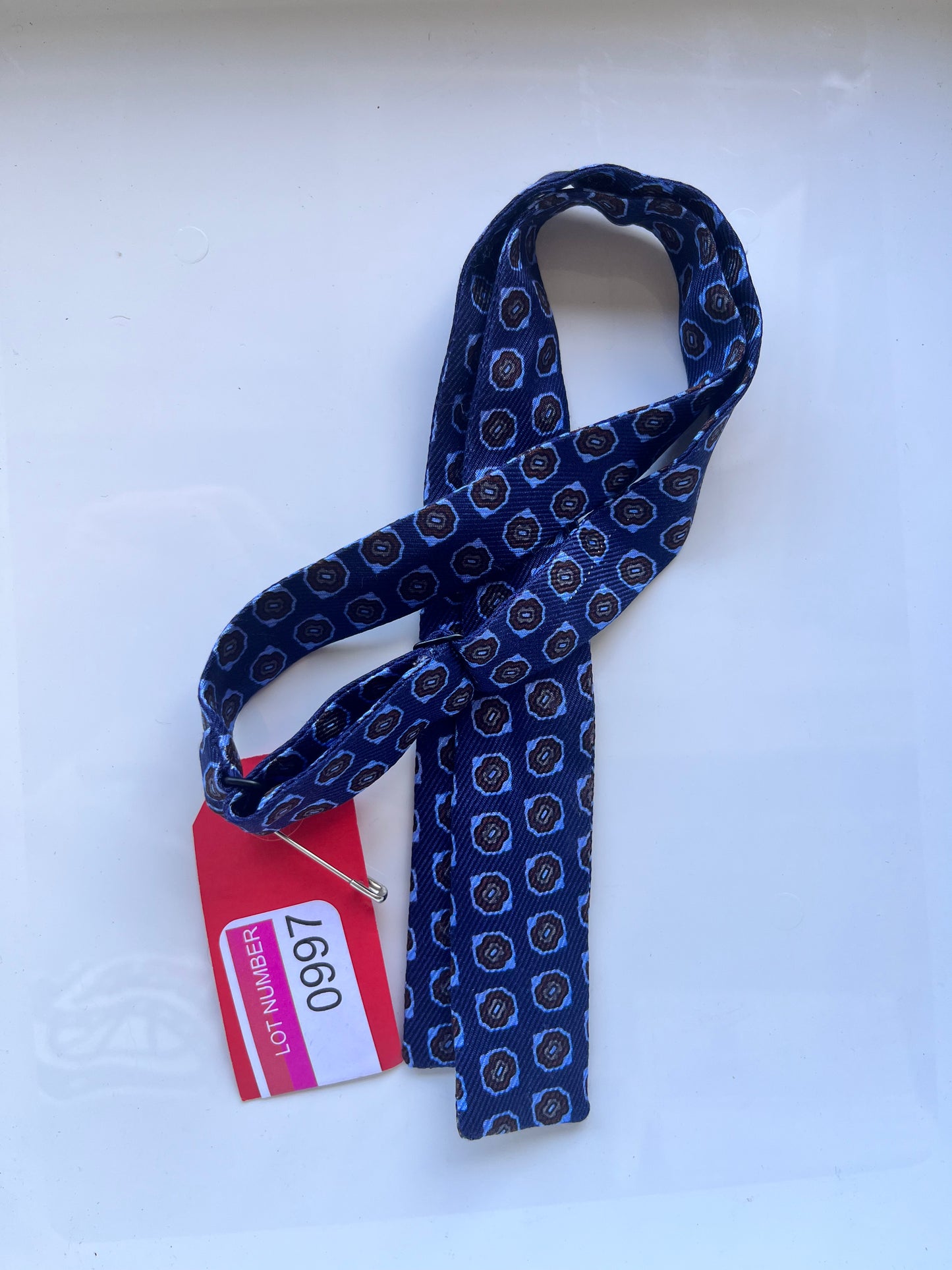 MASTERS OF SEX: William Masters’ Bow necktie
