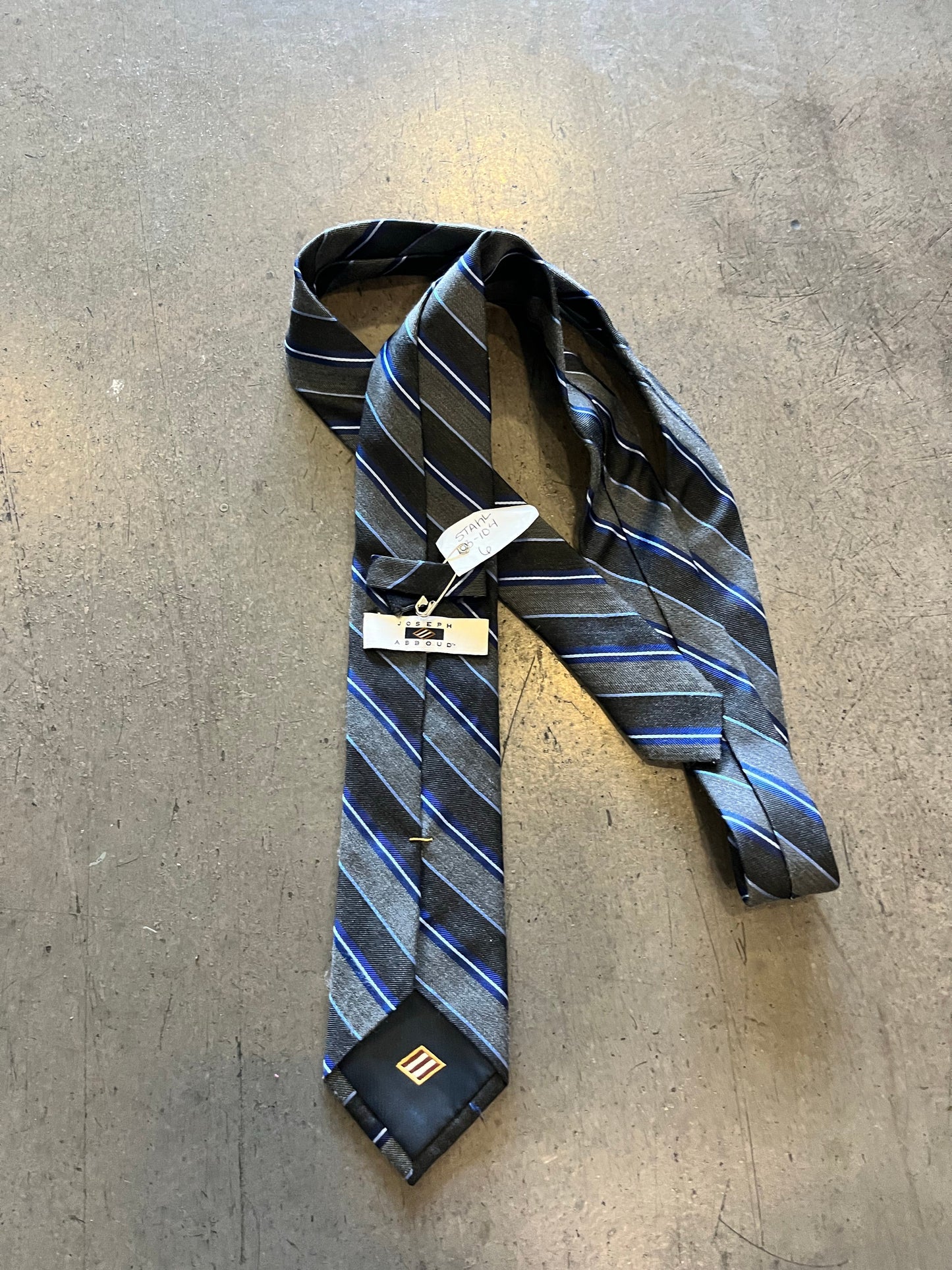 SHADES OF BLUE: Stahl's Designer Striped HERO Tie