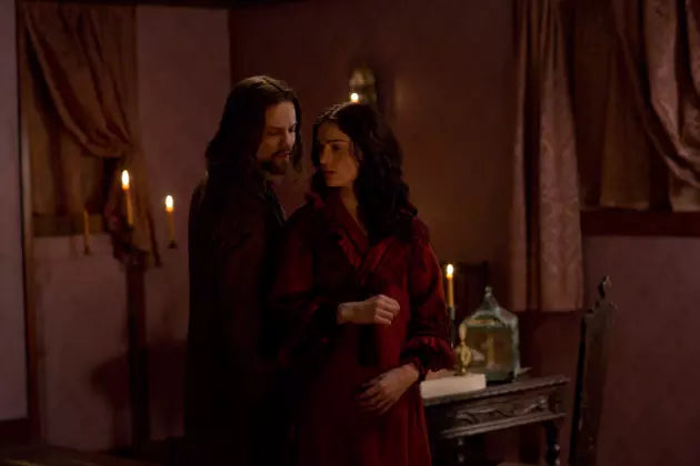Salem: Mary Sibley's 18 inch Iron Candle Holder