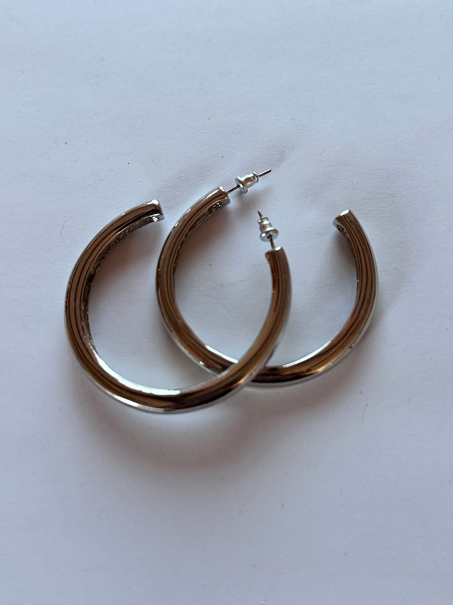 SONS OF ANARCHY: Gemma's Silver Hoop Earrings