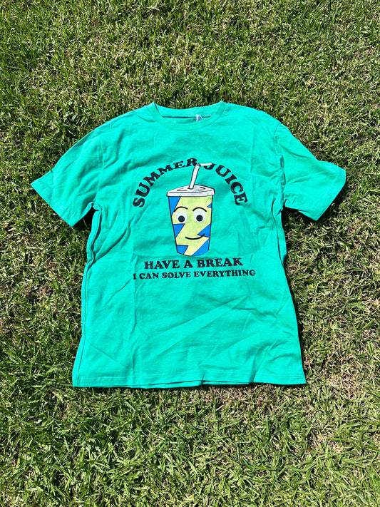 NEW GIRL: CeCe Summer Juice T-shirt (M)