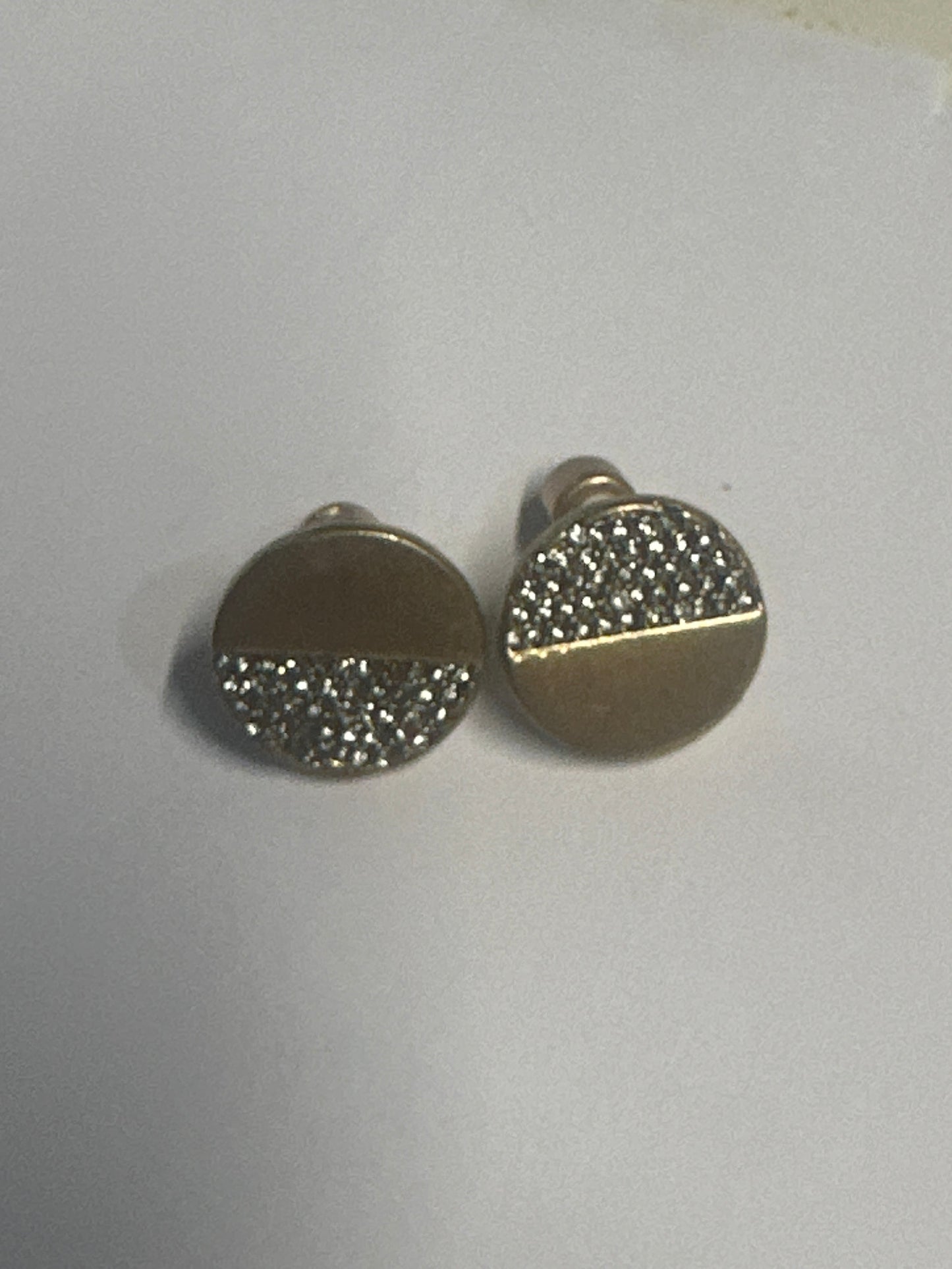 MAD MEN: Megan Draper's Mid-Century Earrings