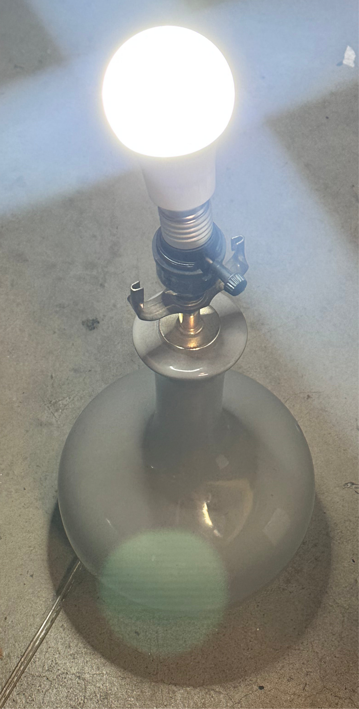 30 ROCK: Liz Lemon Office working Desk Lamp Prop