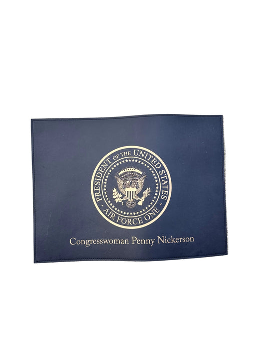 VEEP: Penny Nickerson HERO Congresswoman AIR FORCE ONE Seating Matt