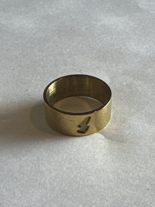 BALLERS: Amber's HERO Ring