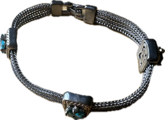 BONES: Dr. Brennan's Bracelet