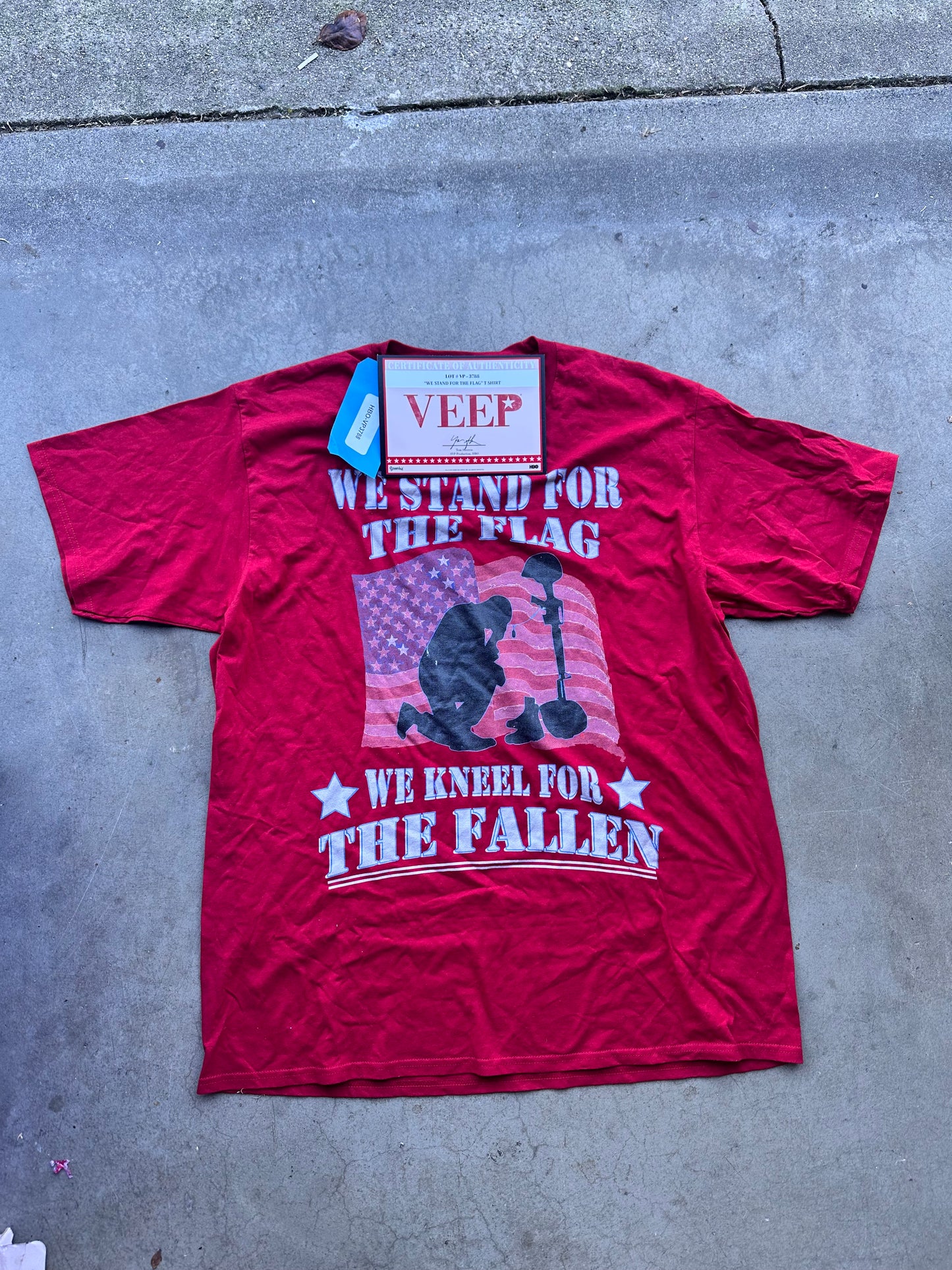 VEEP: Jonah HERO Campaign Cause T-Shirt from Season 6 (XL)