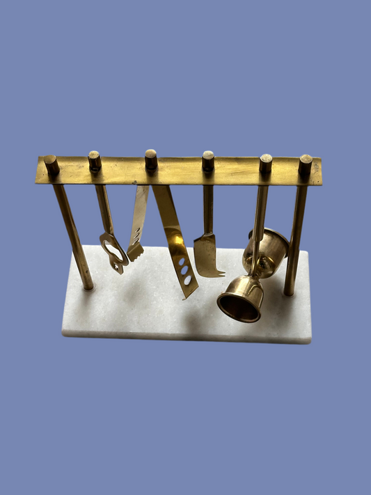 HOUSE: Dr. Gregory HERO Home Bar AccessoriesSet