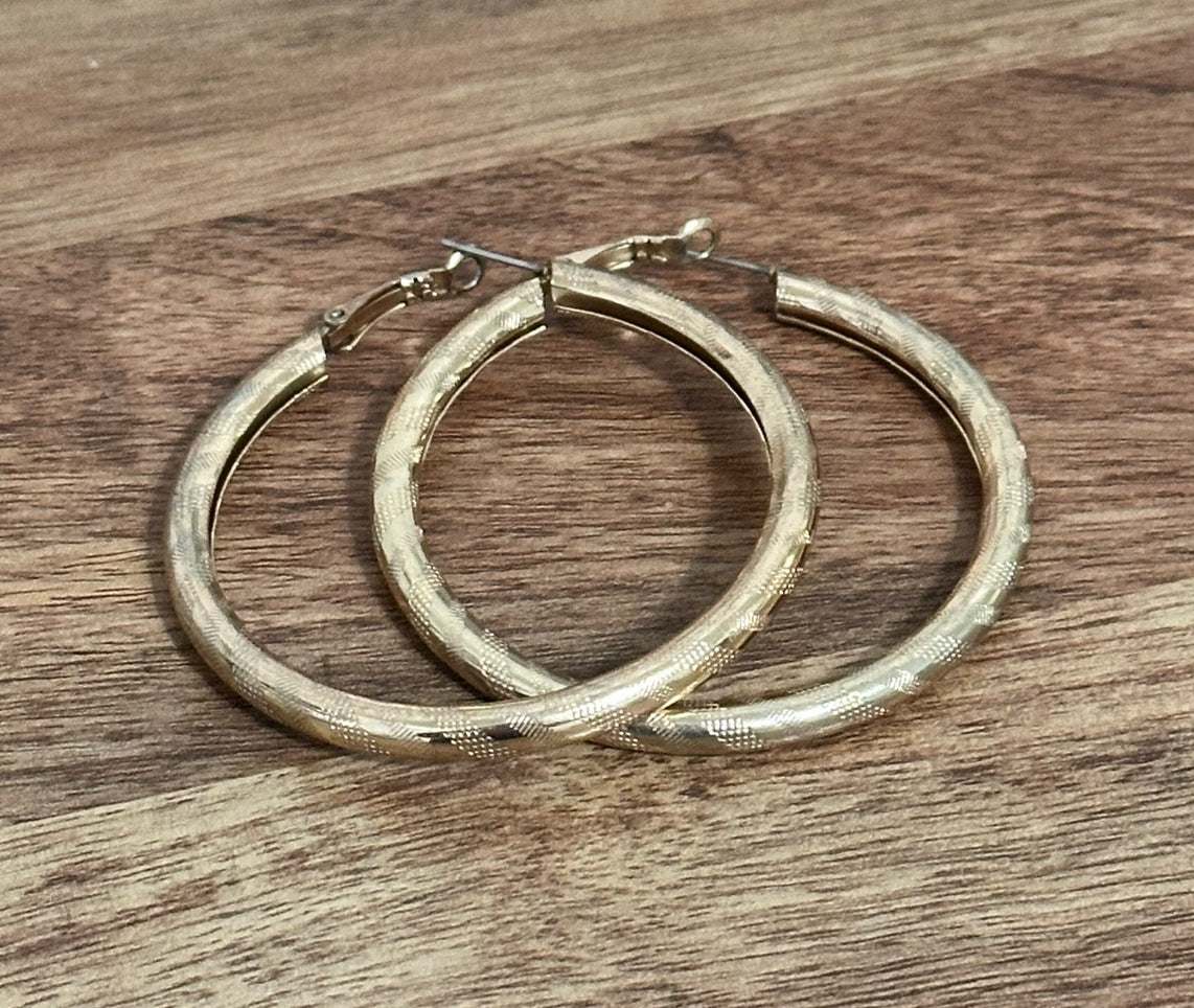 AHS Hotel: Countess' Gold Hoop Earrings