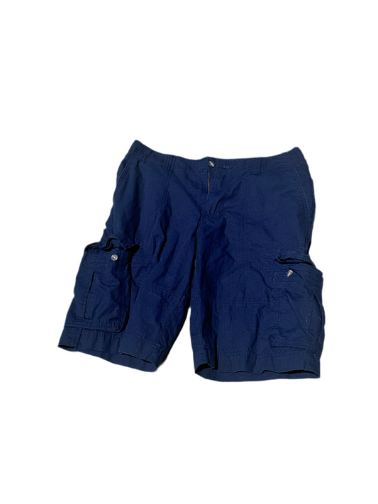BONES: Agent Booth's Mossimo Blue Cargo Shorts (34)