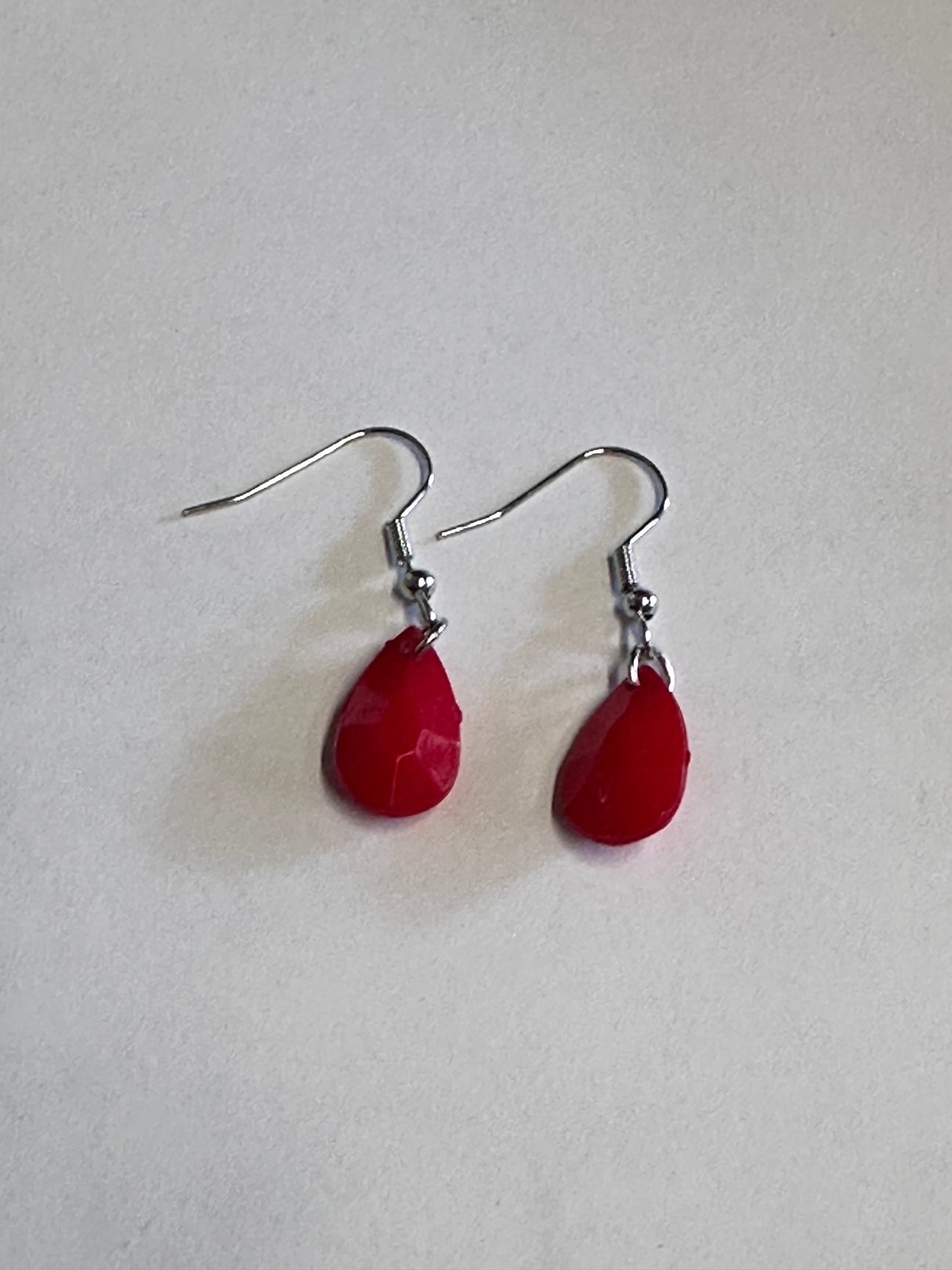 PARKS AND RECREATION: Leslie Knope HERO Earring Set