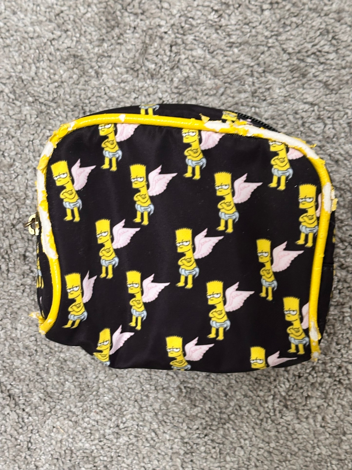 BALLERS: Amber’s The Simpsons-Joyrich Make-up Bag