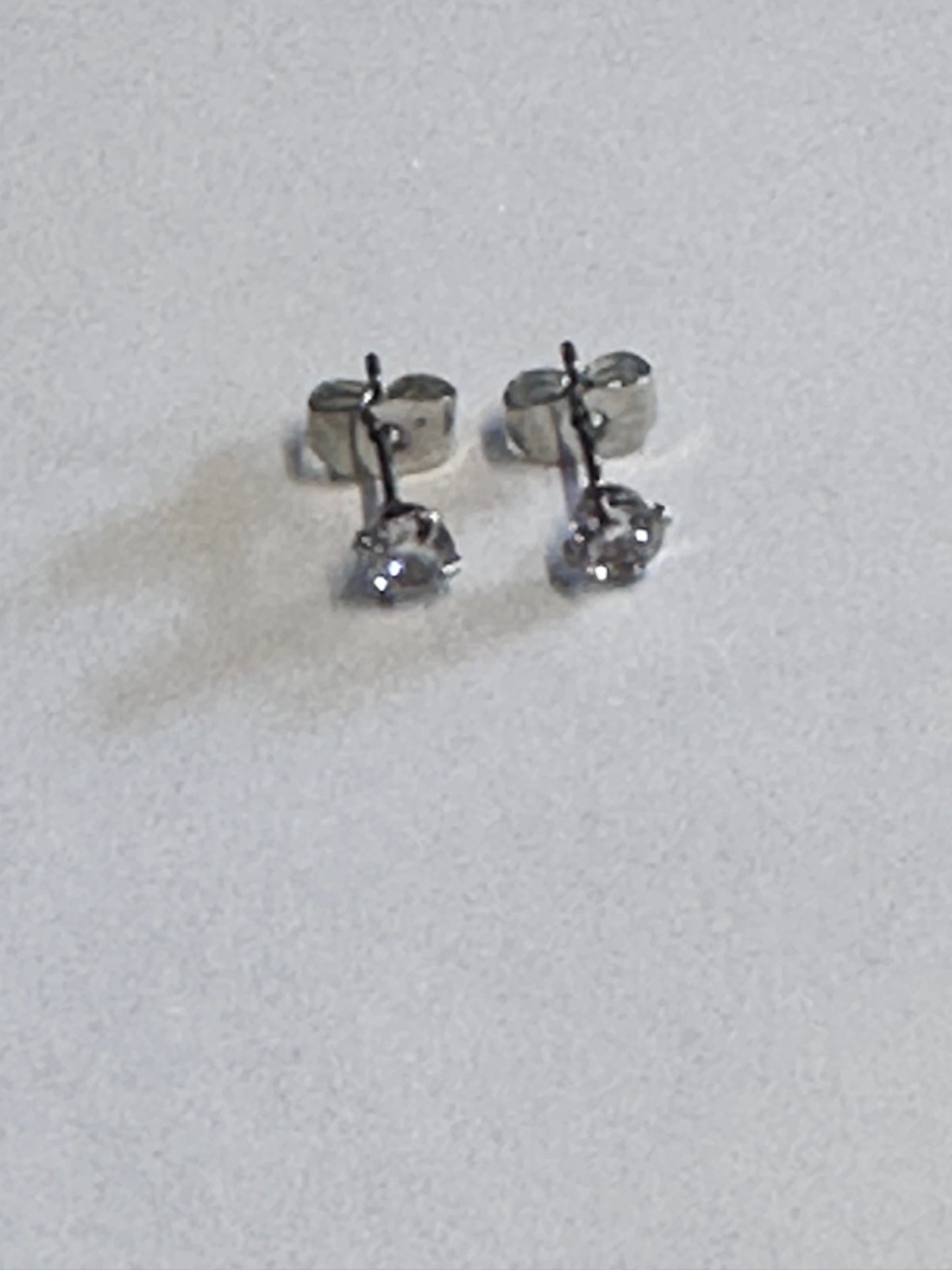 PARKS AND RECREATION: Leslie Knope HERO Earring Set