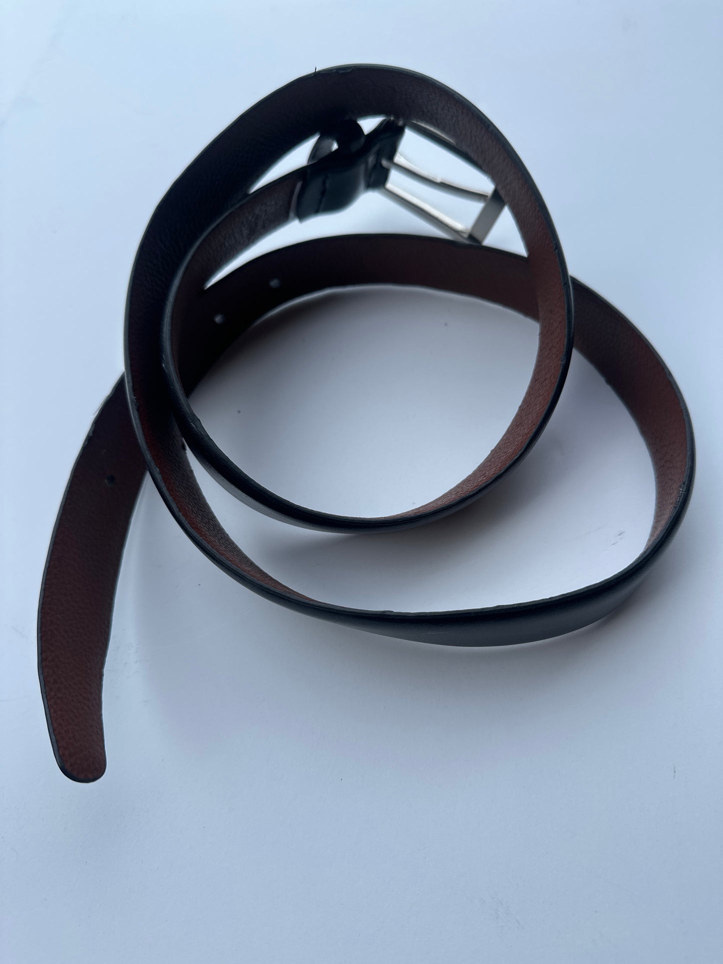 VEEP: Mike’s HERO Jos A. Banks black reversible Belt (38)