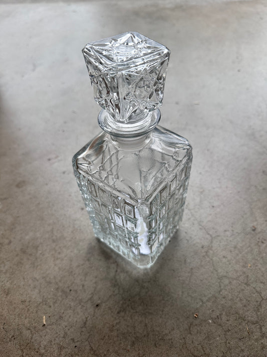 MAD MEN: Roger Sterling's 1960 Whiskey Decanter