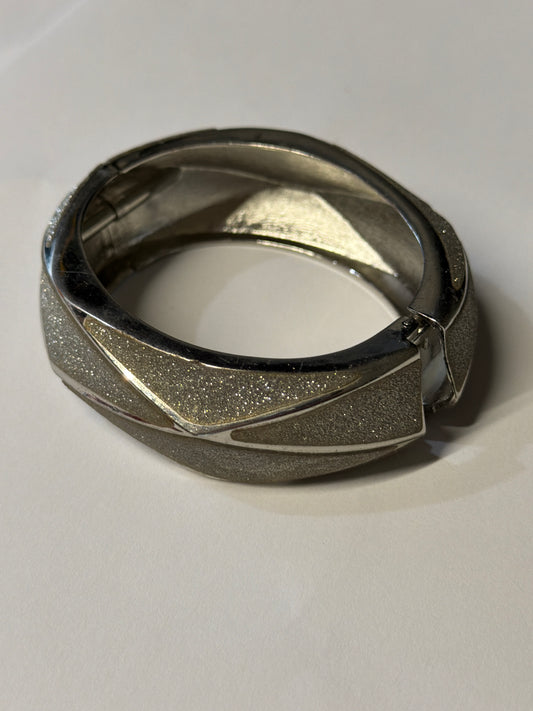 HOUSE: Dr Lisa Cuddy HERO Bracelet