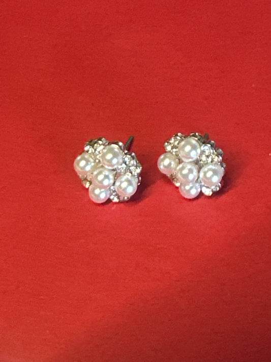 TRUE BLOOD: Sophie-Anne Leclerq HERO Pearl Earrings