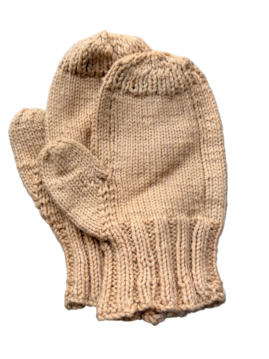 MAD MEN: Peggy Winter Gloves