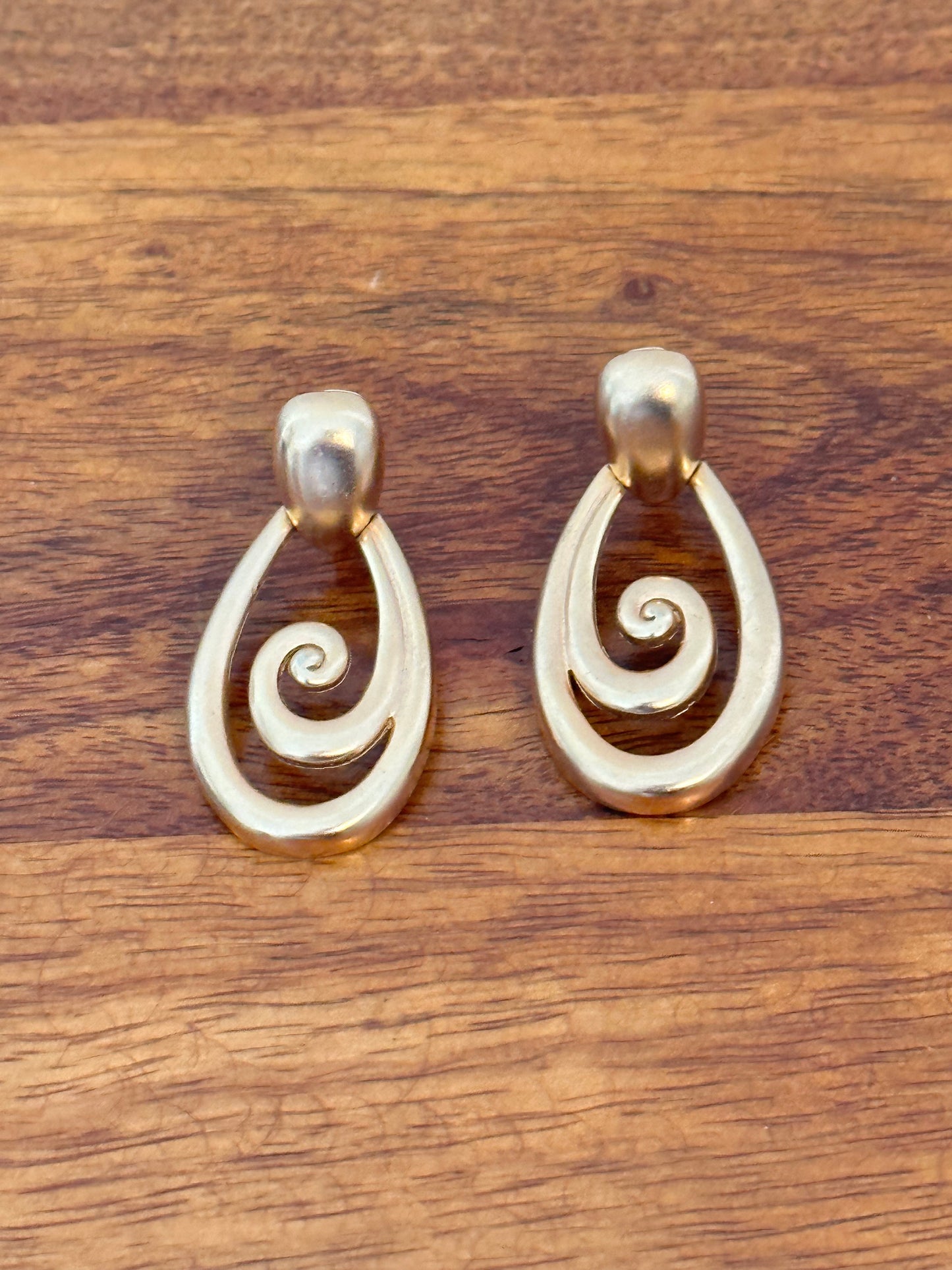 MAD MEN: Betty Draper's Vintage Earring Collection