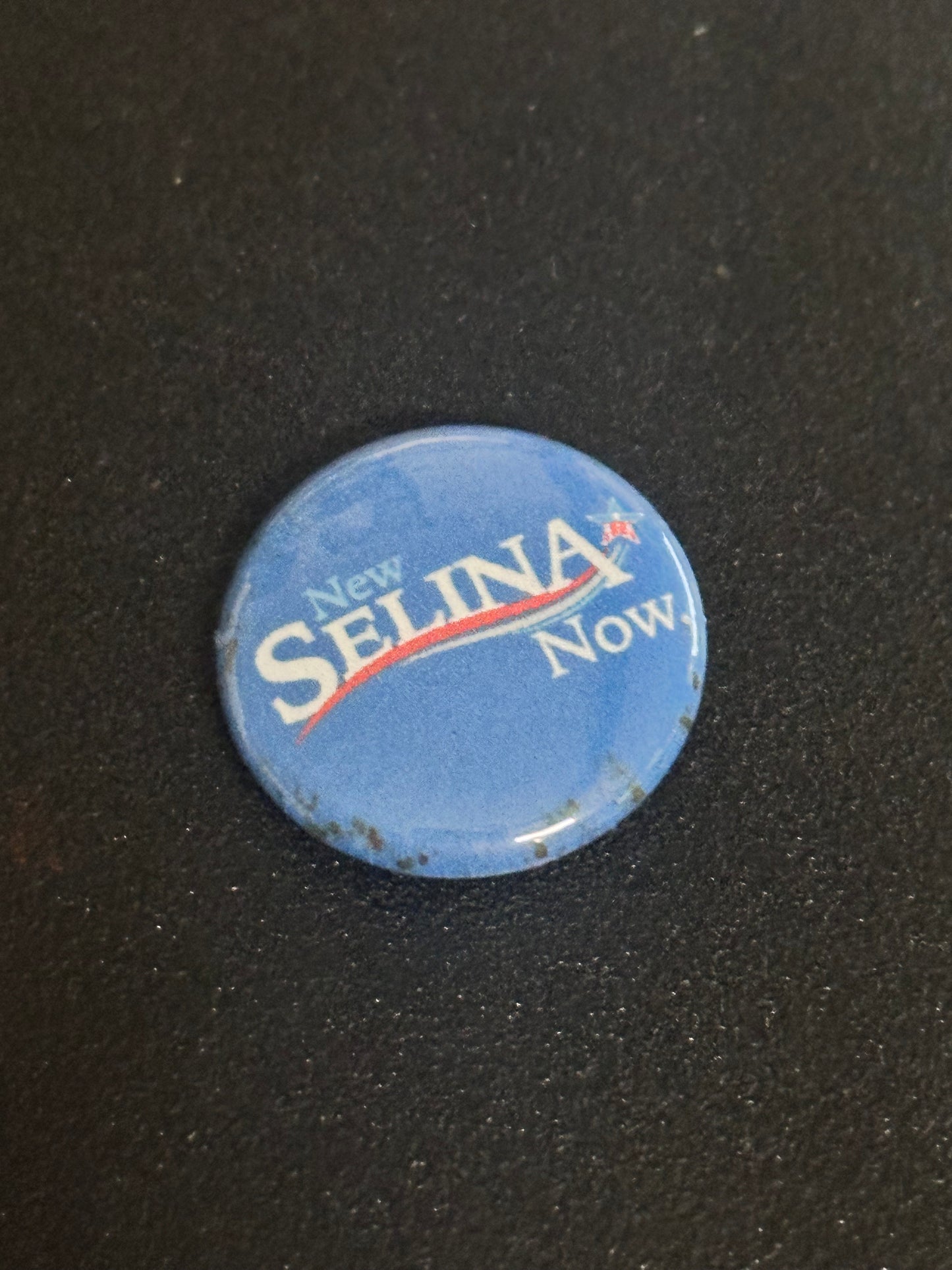 VEEP: HERO medium Campaign Pin from Season 6