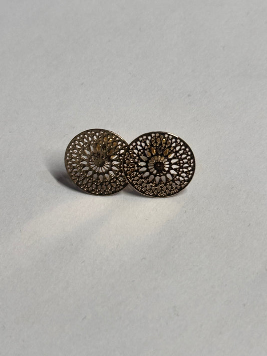 VEEP: Selina’s HERO Designer Earrings