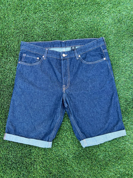 BALLERS: Ricky's H&M Blue Denim Shorts (34)