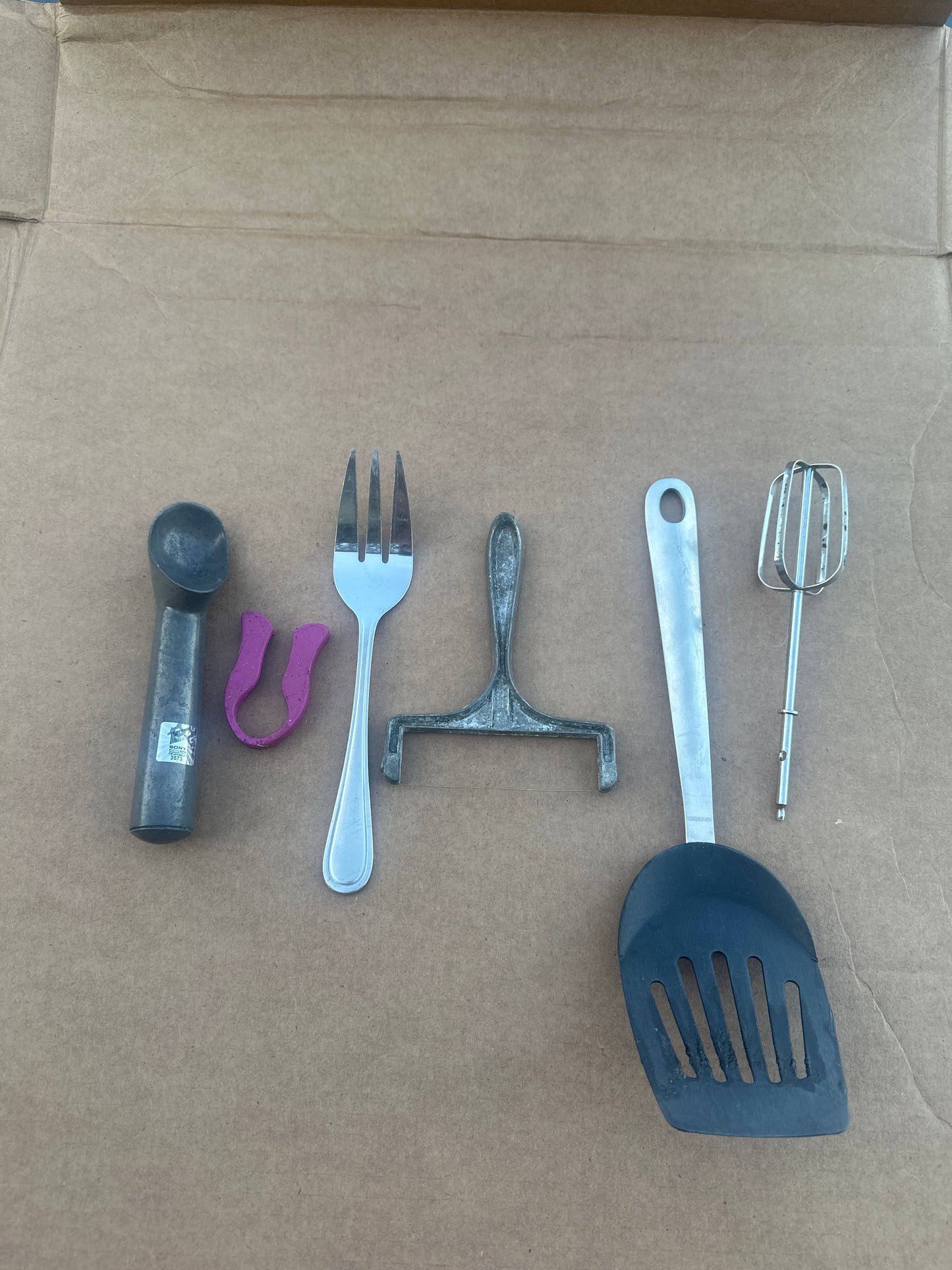 PARKS AND RECREATION: Leslie and Crew PAWNEE Christmas Party Props